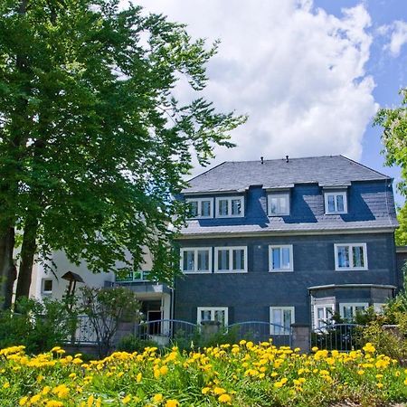 Hotel Haus Oberland Masserberg Exterior photo