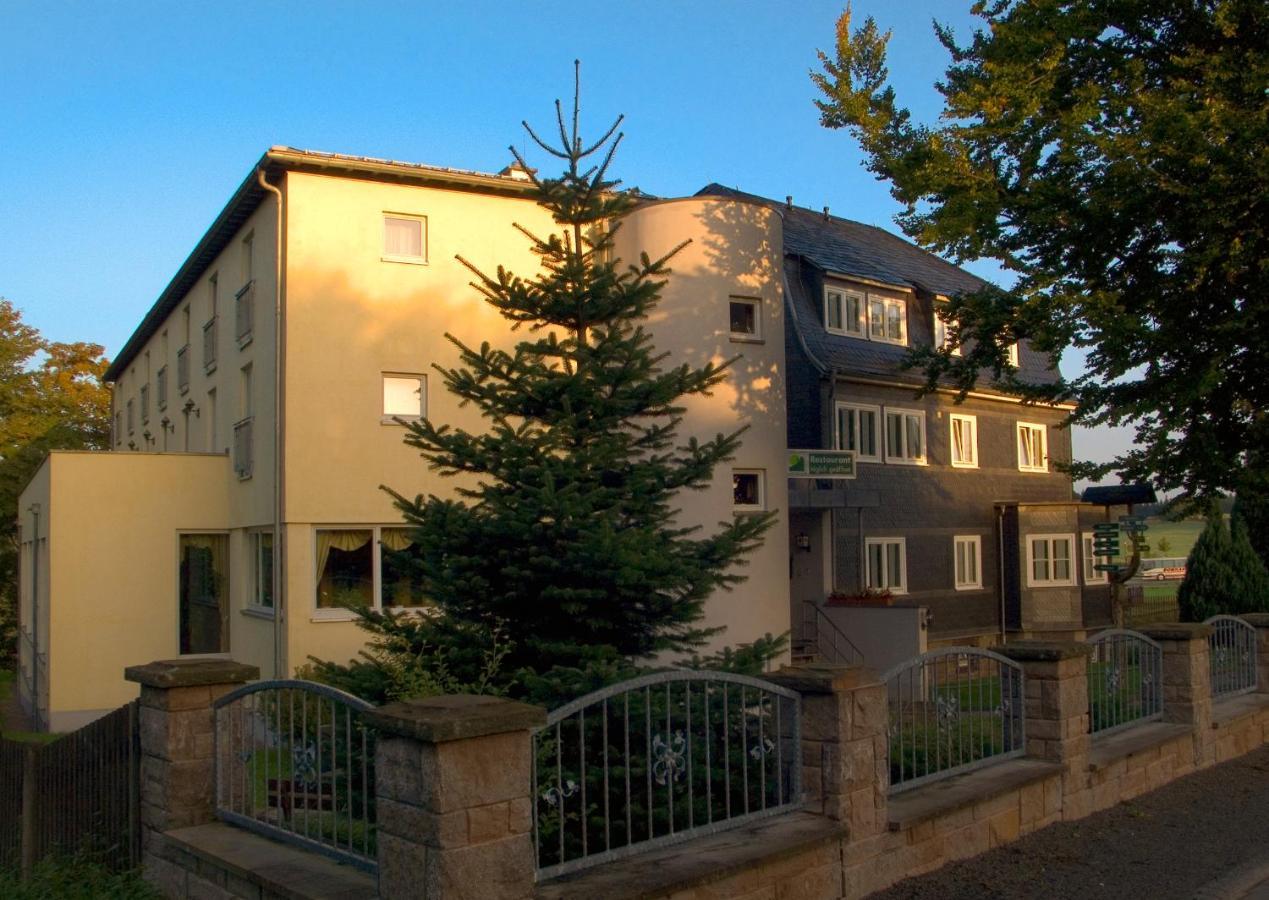 Hotel Haus Oberland Masserberg Exterior photo